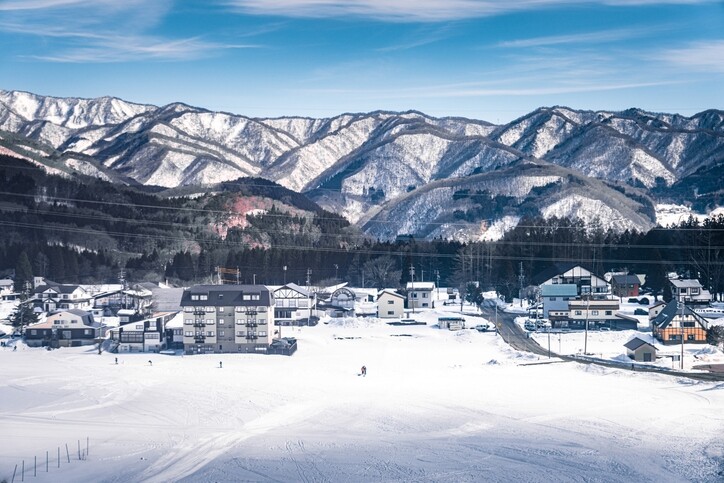 滑雪勝地推薦!新手滑雪裝備必備 滑雪勝地推薦!新手滑雪裝備必備