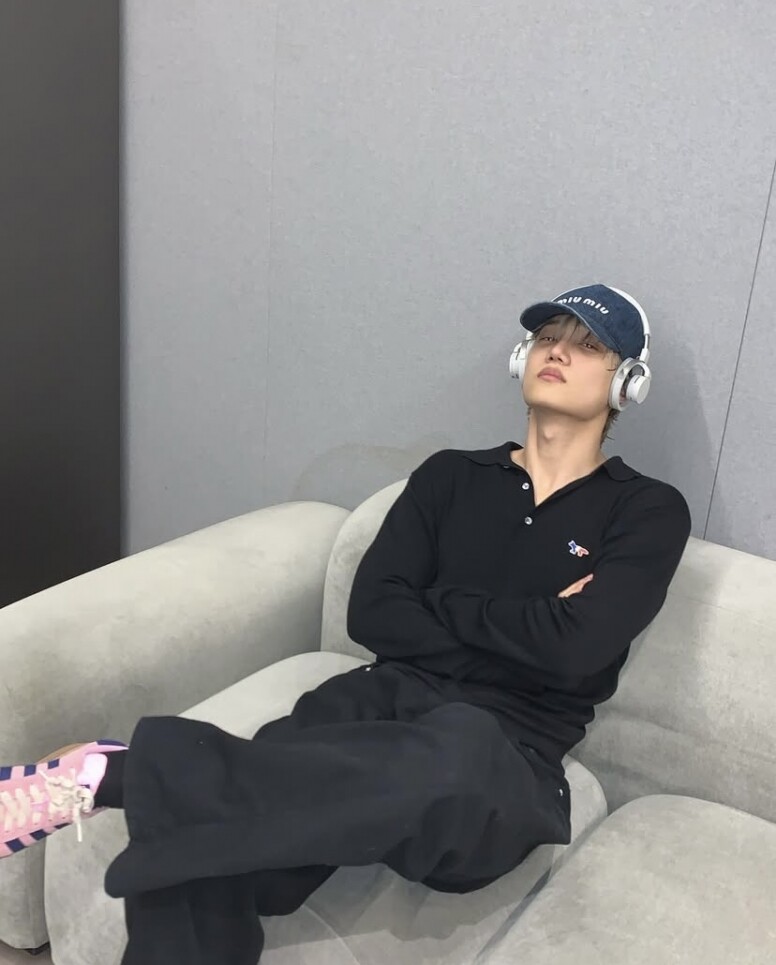 EXO KAI 的私服穿搭大揭秘：讓你瞬間變身時尚達人！