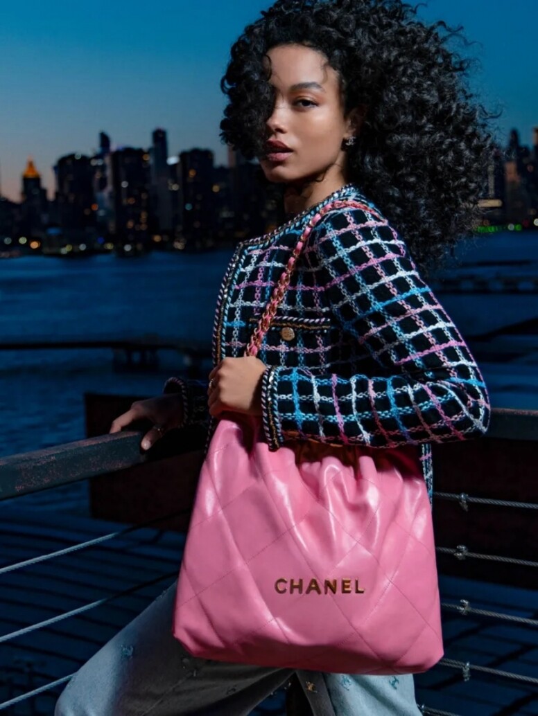 Chanel 22
