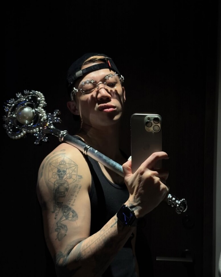台灣歌手ØZI來港為Chanel J12 Party獻唱！解構OZI壞男孩穿搭，成為行走費洛蒙！
