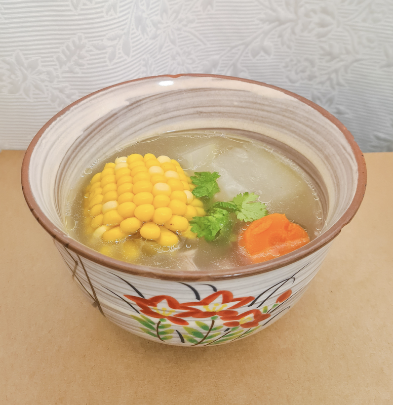 9款素湯食譜！素食有什麼湯可以煮？粟米紅蘿蔔腰果素湯鮮甜有益！