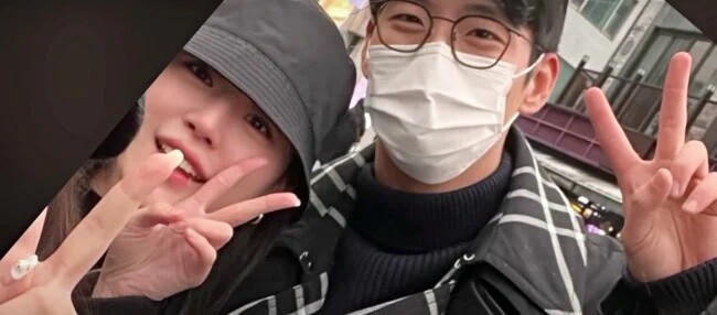 網友偶遇瑞恩、隆載甜蜜約會？