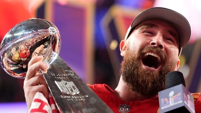 地球上最受矚目情侶!重溫Taylor Swift與Travis Kelce 愛得痴纏時刻 地球上最受矚目情侶!重溫Taylor Swift與Travis Kelce 愛得痴纏時刻