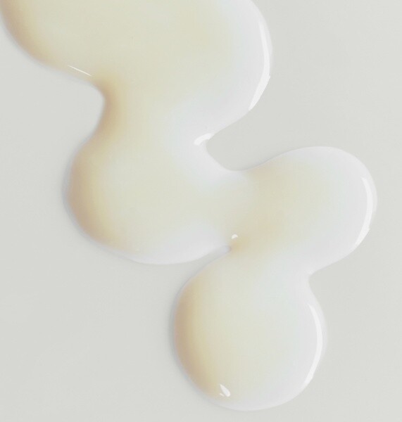 精華油用法是什麼？必讀臉部保養精華油順序提升肌膚水油平衡！用錯變油臉生粒