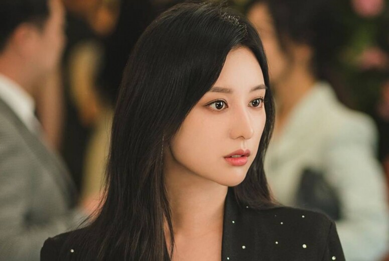 《淚之女王》金智媛高冷千金妝容重點！必入手金智媛同款唇膏色號及隨身美妝品公開！