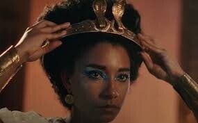 Netflix《埃及妖后》史上最低分!黑人女主角為何引起議論? Netflix《埃及妖后》史上最低分!黑人女主角為何引起議論?