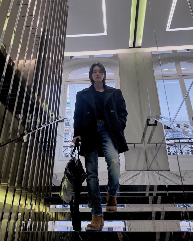Seventeen回歸專輯預購量破紀錄，解構成員淨漢溫柔乾淨秋冬穿搭