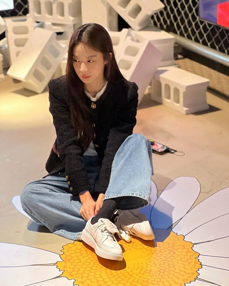《絕世KOL》李清娥比女主角更圈粉！38歲凍齡氣質美女 私下竟是超狂波鞋收藏家？