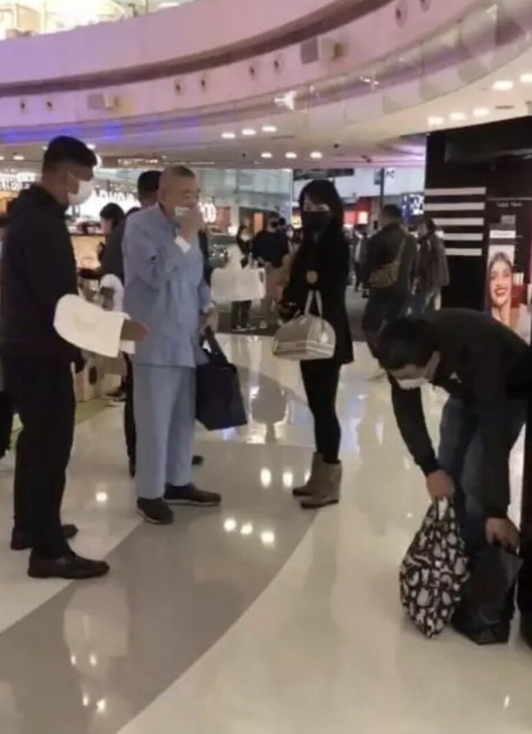 劉鑾雄與舊愛呂麗君見面