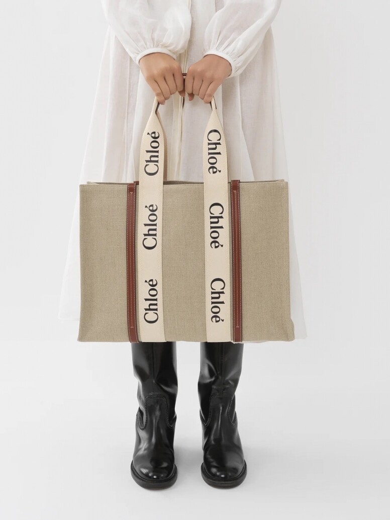 large woody tote bag
