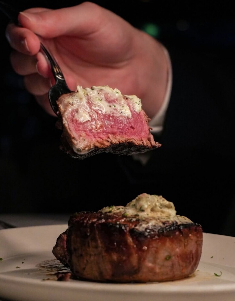 【ELLE Gourmet】香港牛扒餐廳扒房推薦！如何挑選優質牛扒？A5/M12和牛代表甚麼？