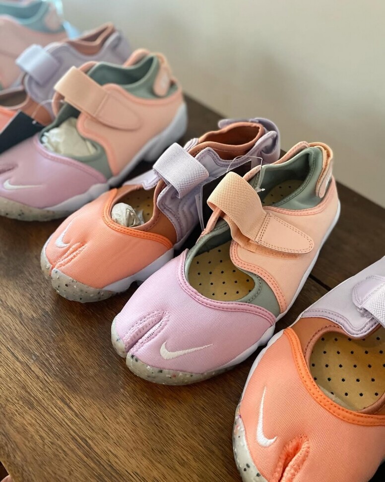 Nike Air Rift 怎麼穿搭出日系感?盤點Nike Air Rift 穿搭術與時尚造型 Nike Air Rift 怎麼穿搭出日系感?盤點Nike Air Rift 穿搭術與時尚造型