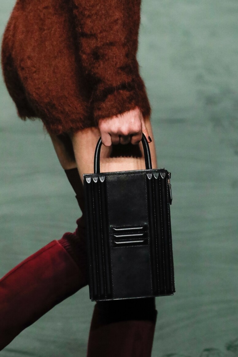Hermès Cadenas手拿袋