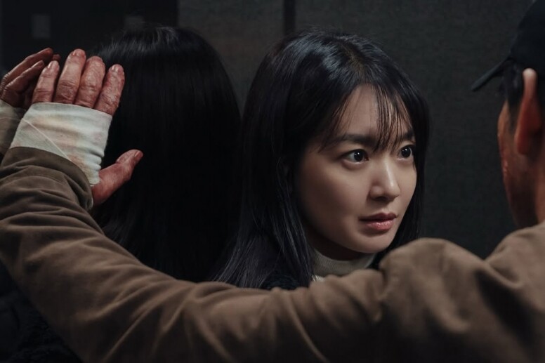 Netflix燒腦《惡緣》驘口碑!申敏兒、朴海秀、李光洙合作比漫畫更精彩! Netflix燒腦《惡緣》驘口碑!申敏兒、朴海秀、李光洙合作比漫畫更精彩!