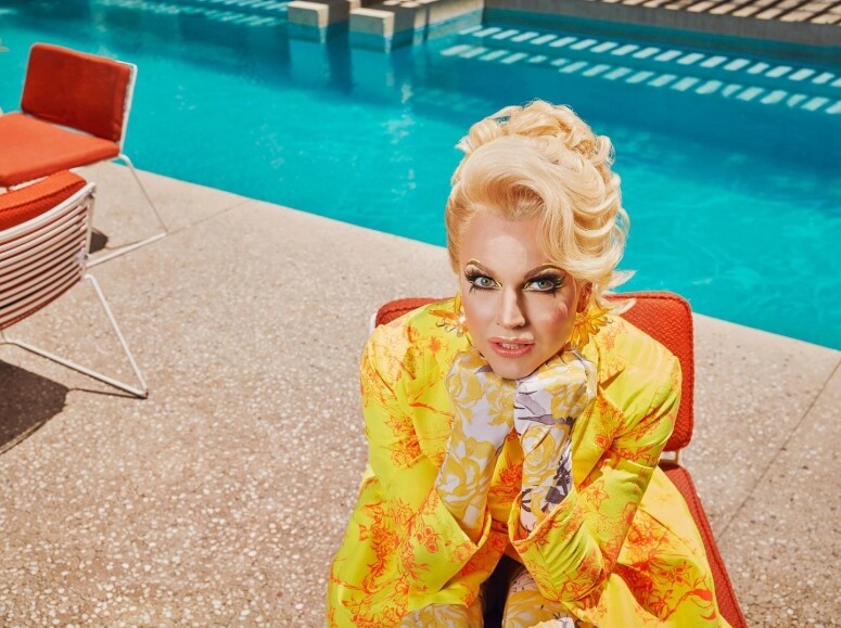 專訪變裝皇后Courtney Act：「只要讓更多人看見我們的存在，就會有愈來愈多人意識到我們的相似之處遠比差異大。」