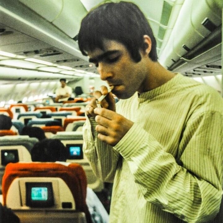 Oasis 破冰復合！Gallagher 兄弟反面多年竟然回歸2025 開唱！
