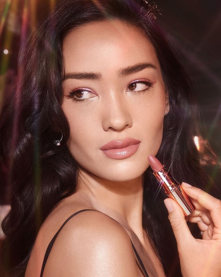 專櫃彩妝服務：Charlotte Tilbury