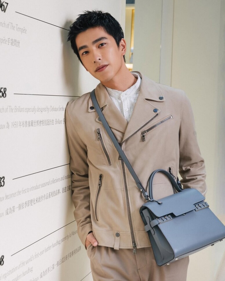 Netflix《童話故事下集》曾敬驊暖男藥劑師人氣急升，私下壞男孩穿搭深受品牌喜愛？