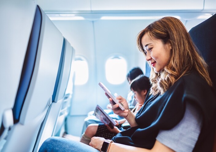 各航空使用外置充電器 隨叉尿袋的限制