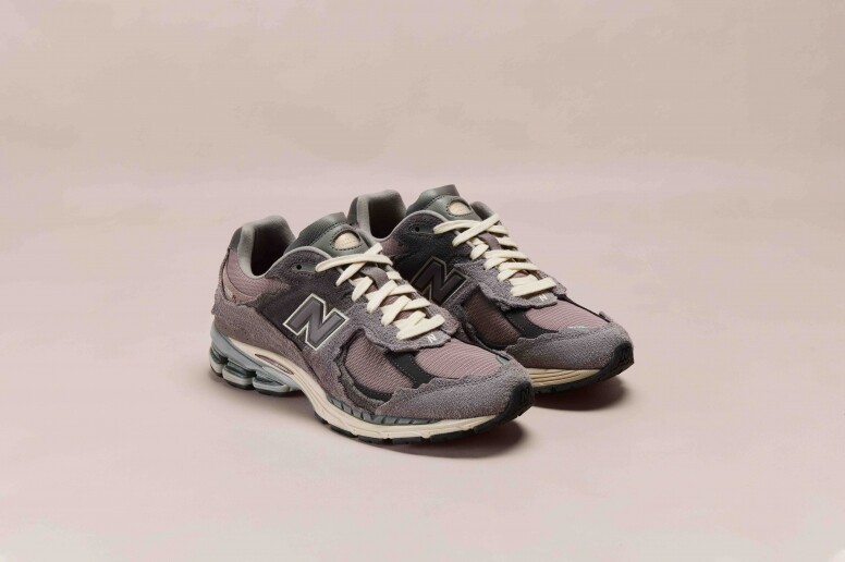 New Balance 2002RD 新年系列