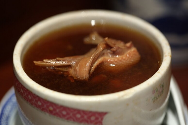 秋天湯水食譜！秋天煲什麼湯水好？10款秋冬簡單滋潤喉嚨湯水推介潤肺止咳！