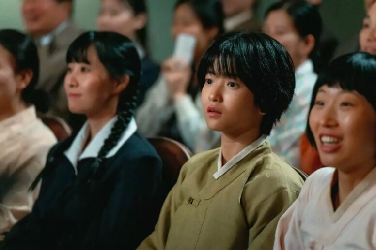金泰梨《正年》Disney+開播！國劇+歌舞故事在說什麼？