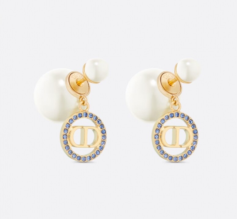 珍珠耳環推薦:Mikimoto、Chaumet的優雅珍珠耳環款式適合當結婚耳環! 珍珠耳環推薦:Mikimoto、Chaumet的優雅珍珠耳環款式適合當結婚耳環!