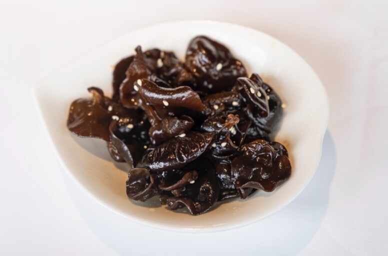 黑色食物有助減肥？黑豆、黑芝麻黑色食物好處燒脂抗氧化