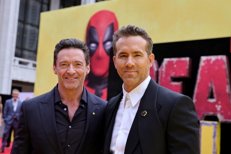 《死侍與狼人》Ryan Reynolds肌肉訓練大公開!6招練成死侍同款緊緻腹肌! 《死侍與狼人》Ryan Reynolds肌肉訓練大公開!6招練成死侍同款緊緻腹肌!