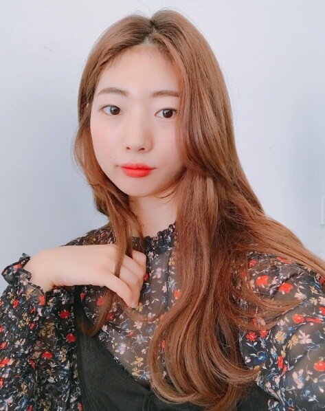 再來介紹＠mj.oo0。她本來就是髮型師，自然對各種髮型都得心㒣手。雖然她