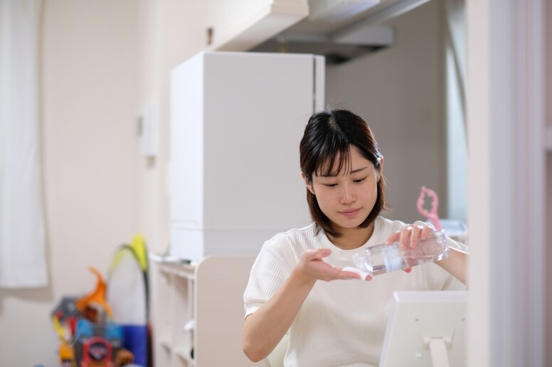 暗瘡肌想濕敷化妝水，可以在完成潔面程序後，選擇針對暗瘡及暗粒位置