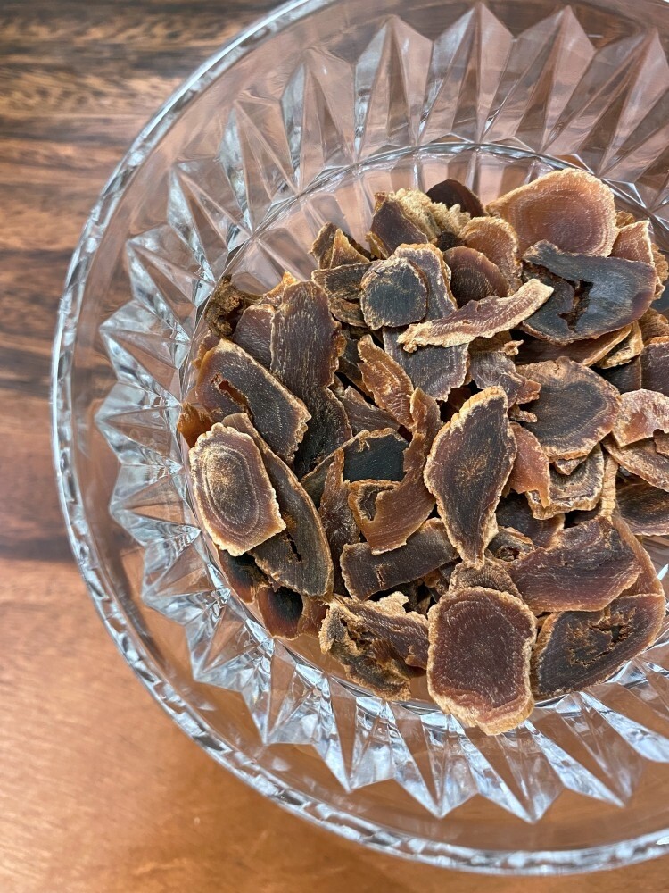 不過在炎熱天氣下運動要小心中暑，外出前可飲用參茶補氣，有助加強復