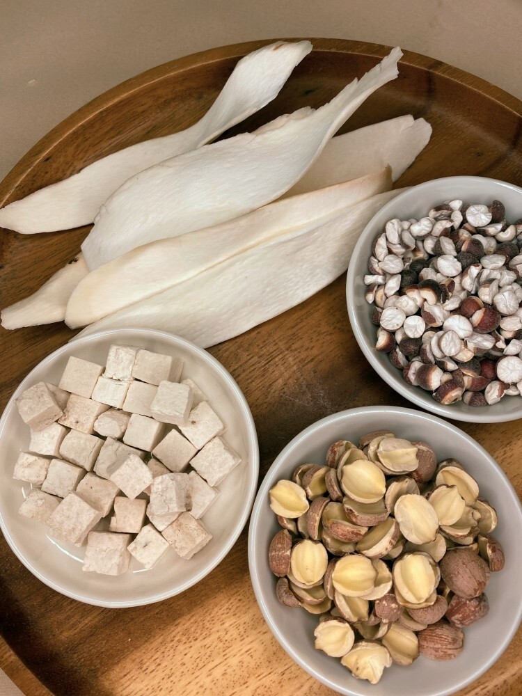 女士們一般都誤以為健脾胃就等於胃口大增，其實脾胃運化正常才能有