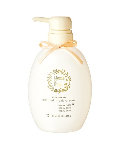 日本品牌Mama & Kids的乳霜蘊含積雪草萃取物、金盞花油及玻尿酸等成分，有效