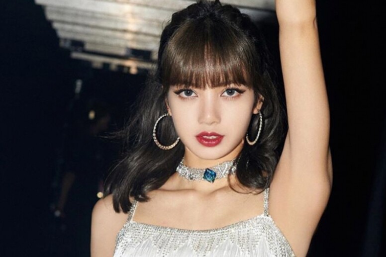 莓果色在去年已經掀起一股美妝熱潮,而在2020年唇色依然由莓果色主導 莓果色在去年已經掀起一股美妝熱潮,而在2020年唇色依然由莓果色主導