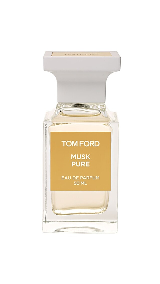 MUSK PURE以閃爍的醛香揭開序幕，形成一股熱情耀目的白麝香力量。加上意大