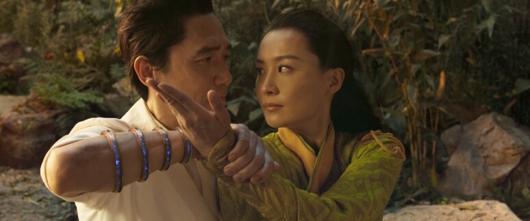 法拉簽約美國經理人公司United Talent Agency (UTA)、與Nicole Kidman等拍攝HBO迷你劇《The Undoing》，但最架