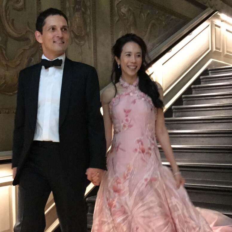 Karen在2011年與初戀德國男友Johannes在意大利結婚，之後一直都是各有各忙，甚少