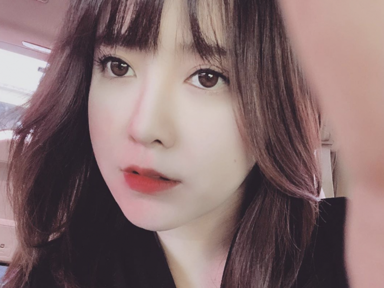 作為妻子，面對婚姻瀕臨破裂，她也曾問安宰賢自己到底做錯了甚麼，沒想