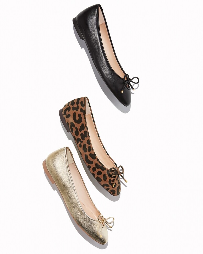 以長靴稱霸高級鞋履界的Stuart Weitzman，原來平底鞋的設計同樣出色精彩！不論是