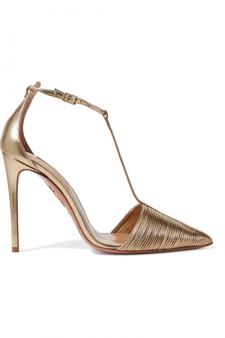 Aquazzura尖頭鞋 $6,100 available at net-a-porter.com這雙金色皮革高跟鞋十分適合配襯晚裝，是