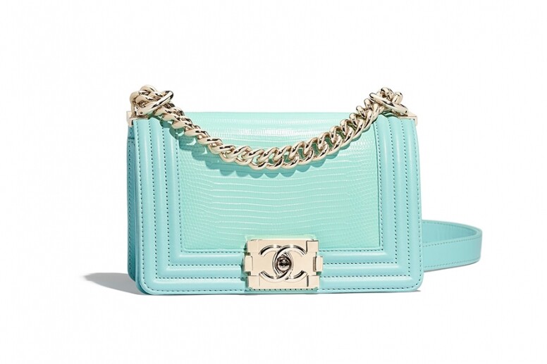 Tiffany Blue淺藍色蜥蜴皮 Boy Chanel手袋(細) $58,900 Tiffany Blue淺藍色蜥蜴皮 Boy Chanel手袋(細) $58,900