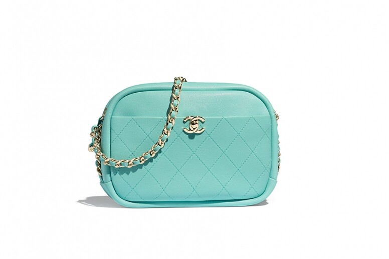 Tiffany Blue淺藍色小羊皮相機袋 $22,500