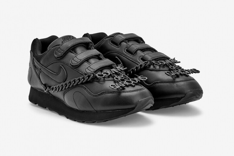 另一補充,已在今年三月首度曝光的COMME des GARÇONS聯乘Nike Outburst鞋款,近日也正式 另一補充,已在今年三月首度曝光的COMME des GARÇONS聯乘Nike Outburst鞋款,近日也正式
