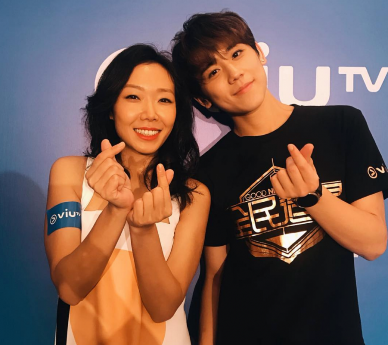 姜濤在《全民造星》節目中曾表演歌曲《愛之初體驗》，展現出多個可愛的手勢
