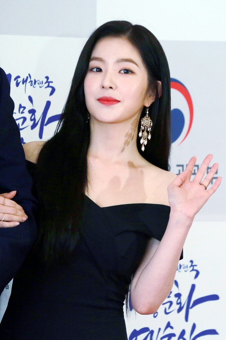 Irene「傳奇照」掀韓網熱話 網民大讚神顏！158cm Red Velvet隊長Irene的20個最美穿搭