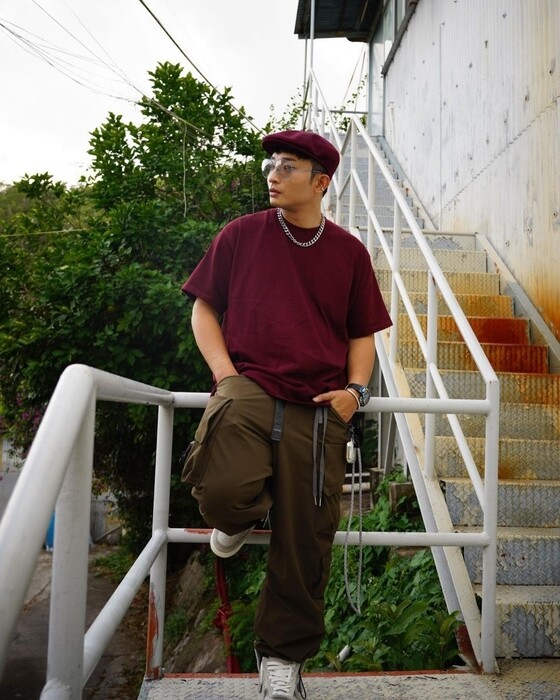 1990年生的Dee Gor今年才30歲，正值男人的黃金年華，相信各位Error的粉絲都十