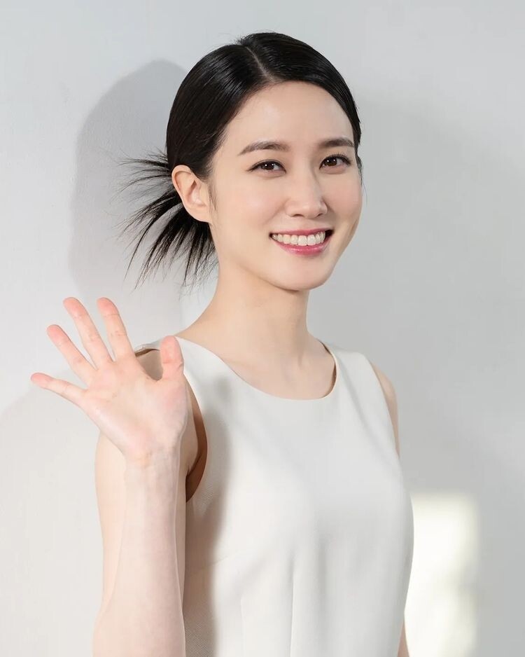 在《非常律師禹英禑》開播後第二周，根據Netflix於7月4至10日的收視排行榜