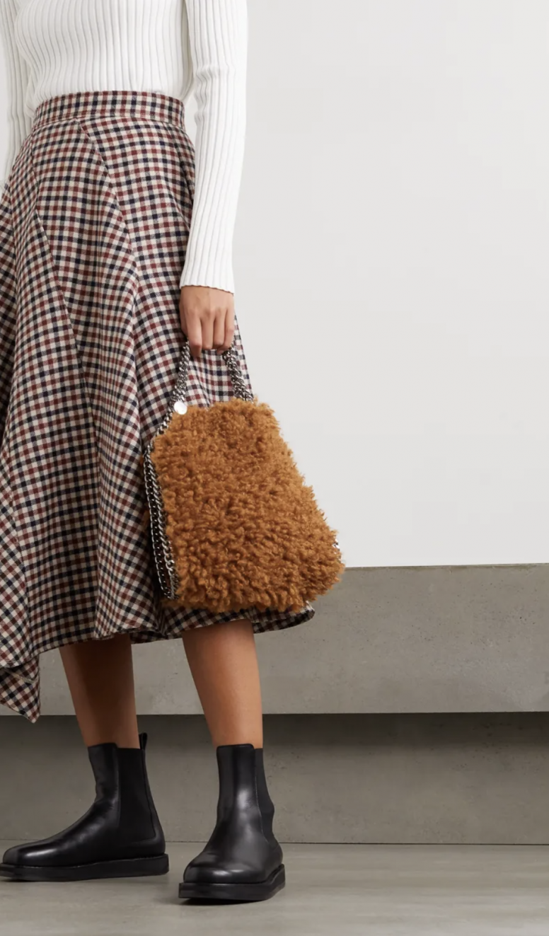 Stella McCartney的「The Falabella」系列手袋自10年前問世至今一直是品牌的經典人氣之選，貫