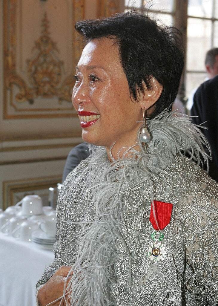 Joyce Ma出身於名門望族，貴為富四代的她，理應不用外出工作拼搏；待家養狗
